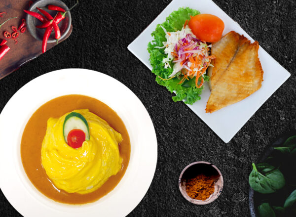 Curry Red Tilapia Fish Omurice