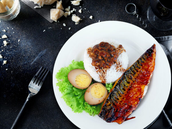 Taiwanese-Style Saba Fish Fillet Rice